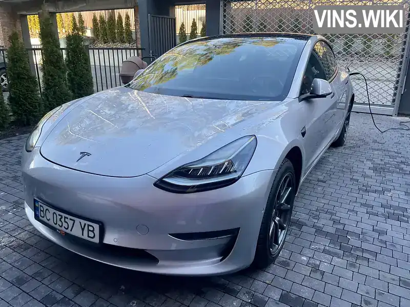 Tesla Model 3 2018, фото з оголошення 1 з 17, VIN 5YJ3E1EA2JF008724