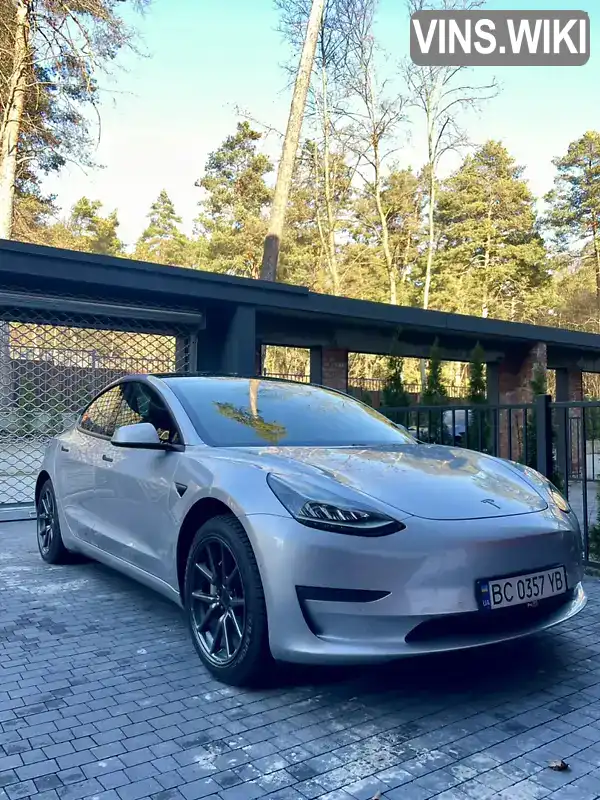 Tesla Model 3 2018, фото з оголошення 2 з 17, VIN 5YJ3E1EA2JF008724