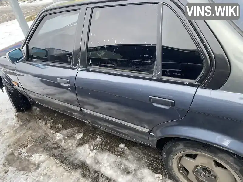 BMW 3 Series 1989, фото з оголошення 2 з 8, VIN WBAAC11040AB01455