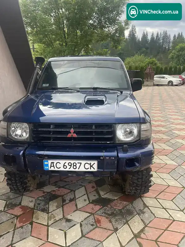 Mitsubishi Pajero 1999, фото з оголошення 1 з 6, VIN JMB0NV460XJ005931