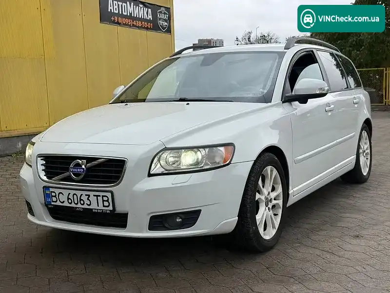 Volvo V50 2011, фото з оголошення 2 з 20, VIN YV1MW84F1B2622791