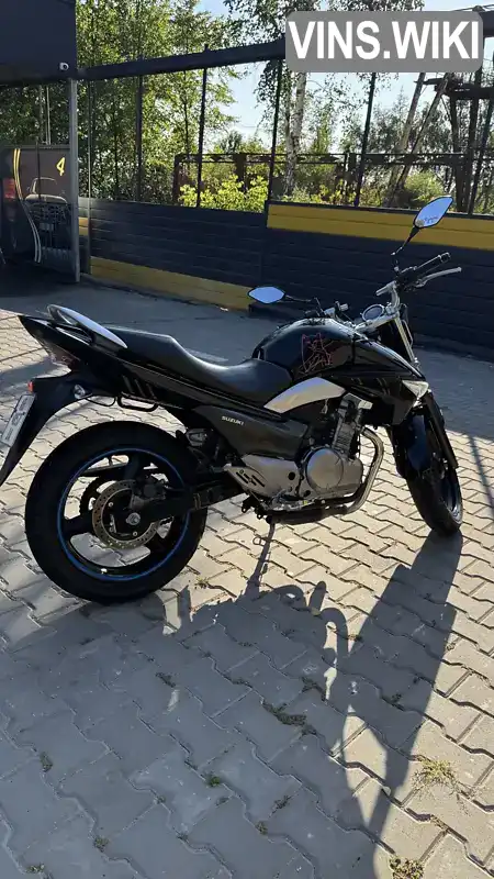 Suzuki GSR 250 2016, фото з оголошення 1 з 11, VIN LC6GJ55D001112322