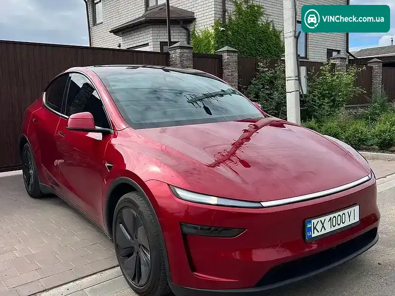 Tesla Model Y 2025, фото з оголошення 2 з 21, VIN 7SAYGDEE6TF326694