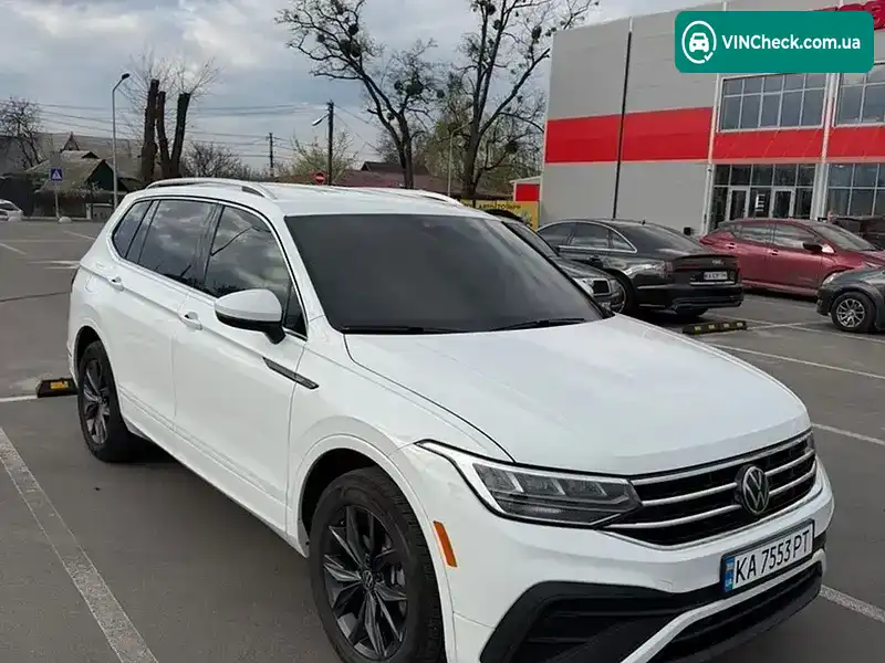 Volkswagen Tiguan 2023, фото з оголошення 1 з 20, VIN 3VV2B7AX3RM007379