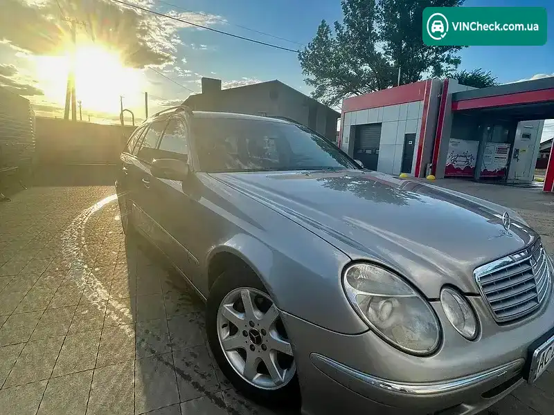 Mercedes-Benz E-Class 2004, фото з оголошення 1 з 9, VIN WDB2112061A603361