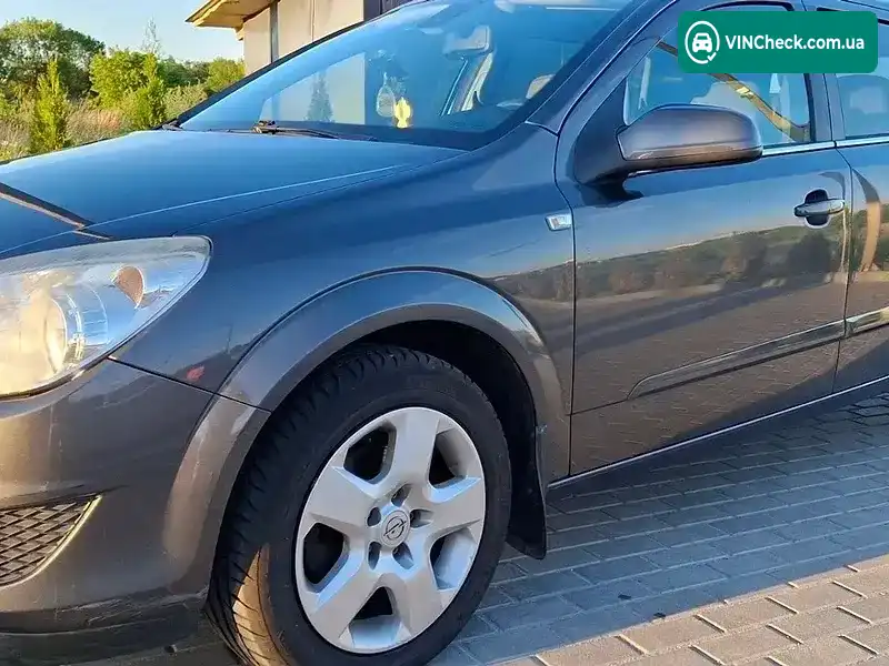 Opel Astra 2009, фото з оголошення 2 з 20, VIN W0L0AHL3592142070