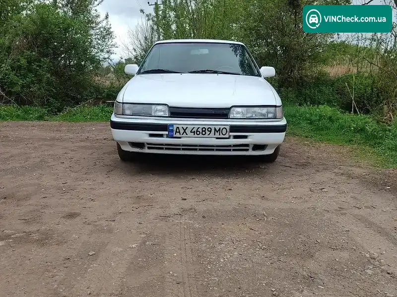 Mazda 626 1988, фото з оголошення 1 з 8, VIN JMZGD12D201244531
