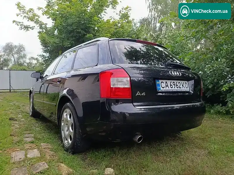Audi A4 2004, фото з оголошення 2 з 15, VIN WAUZZZ8E25A121905