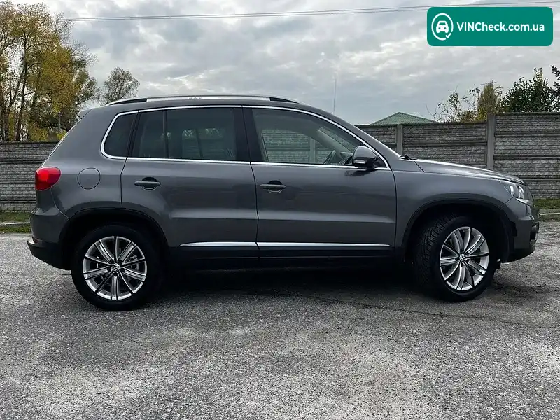 Volkswagen Tiguan 2012, фото з оголошення 2 з 19, VIN WVGAV7AX3DW536482