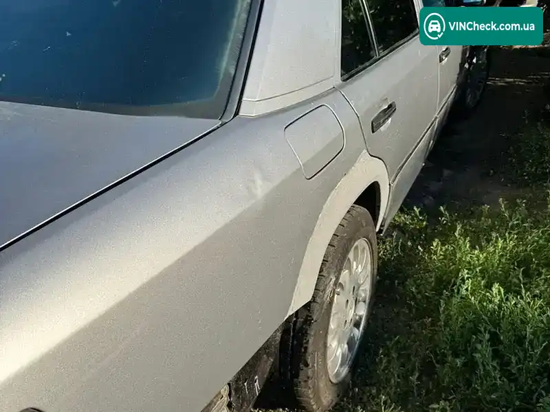 Mercedes-Benz E-Class 1994, фото з оголошення 1 з 13, VIN WDB1240321C071639