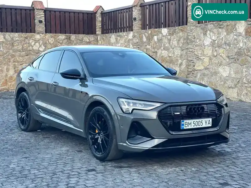 Audi e-tron 2022, фото з оголошення 1 з 21, VIN WAUZZZGE4NB043624