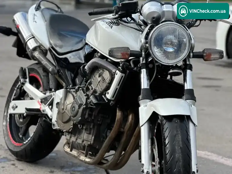Honda CB 600F Hornet 2003, фото з оголошення 2 з 10, VIN ZDCPC36A03F035283