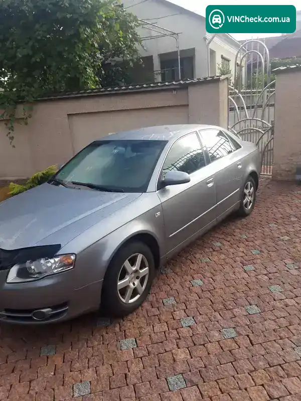 Audi A4 2006, фото з оголошення 2 з 10, VIN WAUZZZ8E16A279766
