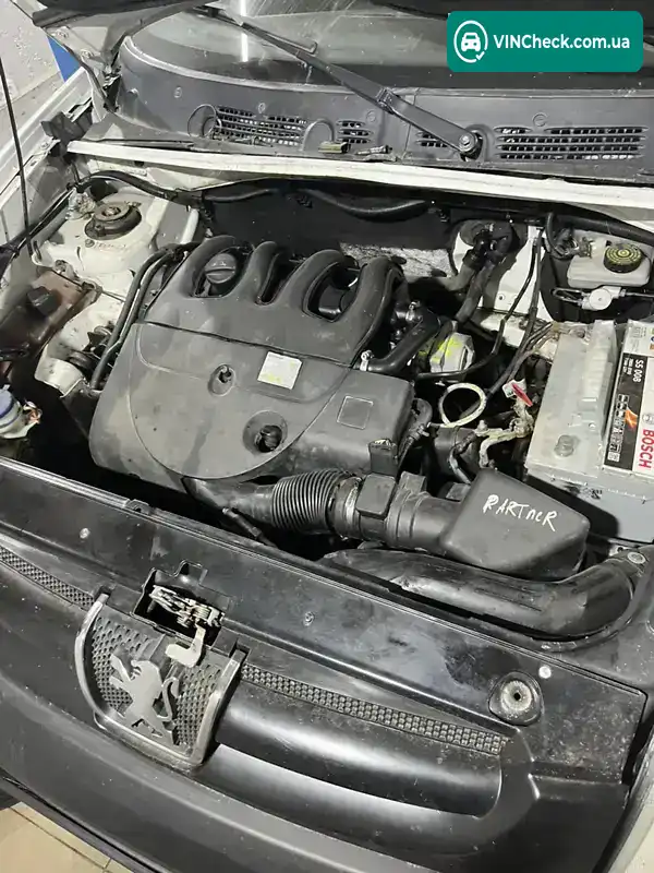 Peugeot Partner 2010, фото з оголошення 2 з 6, VIN VF3GBWJYBAX511455