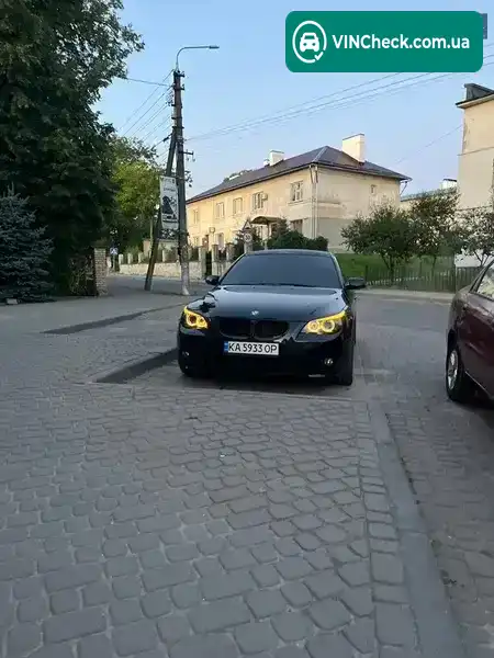 BMW 5 Series 2007, фото з оголошення 1 з 21, VIN WBANV51060B466195