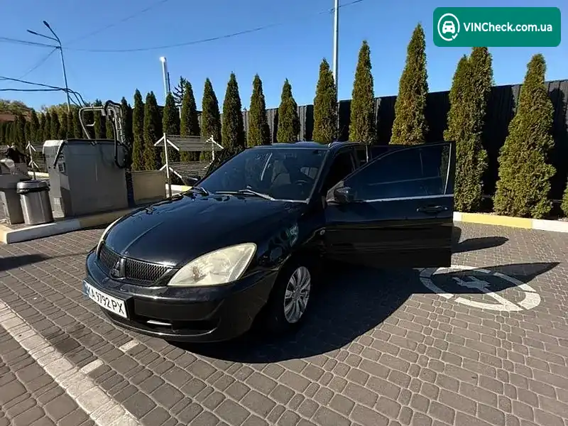 Mitsubishi Lancer 2007, фото з оголошення 2 з 15, VIN JMBSNCS3A7U017097