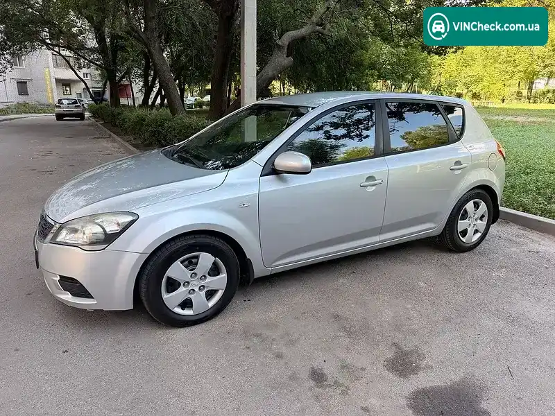 Kia Ceed 2009, фото з оголошення 1 з 19, VIN Y6DHB511AAL192563
