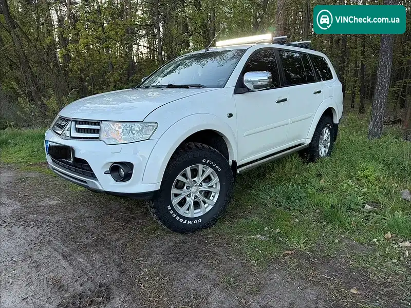 Mitsubishi Pajero Sport 2014, фото з оголошення 1 з 15, VIN MMCGNKH40EFZ00552