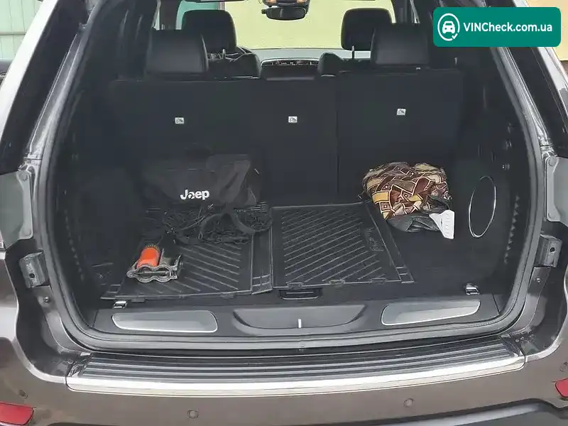 Jeep Grand Cherokee 2018, фото з оголошення 1 з 12, VIN 1C4RJFBG1KC644531