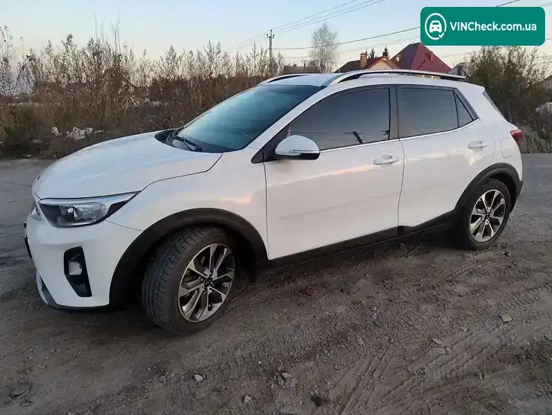 Kia Stonic 2018, фото з оголошення 1 з 17, VIN KNAD6814JA6107866
