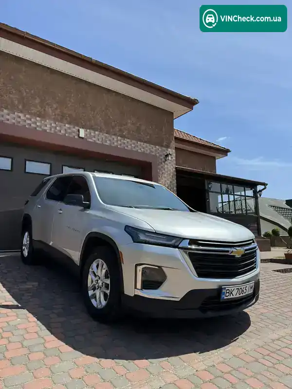 Chevrolet Traverse 2021, фото з оголошення 1 з 21, VIN 1GNERFKW8NJ125515