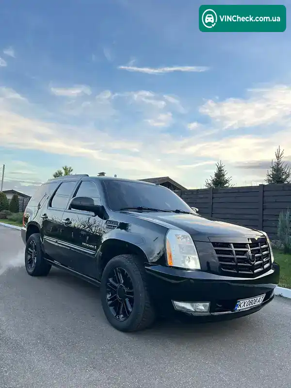 Cadillac Escalade 2008, фото з оголошення 2 з 20, VIN 1GYFK63828R187719