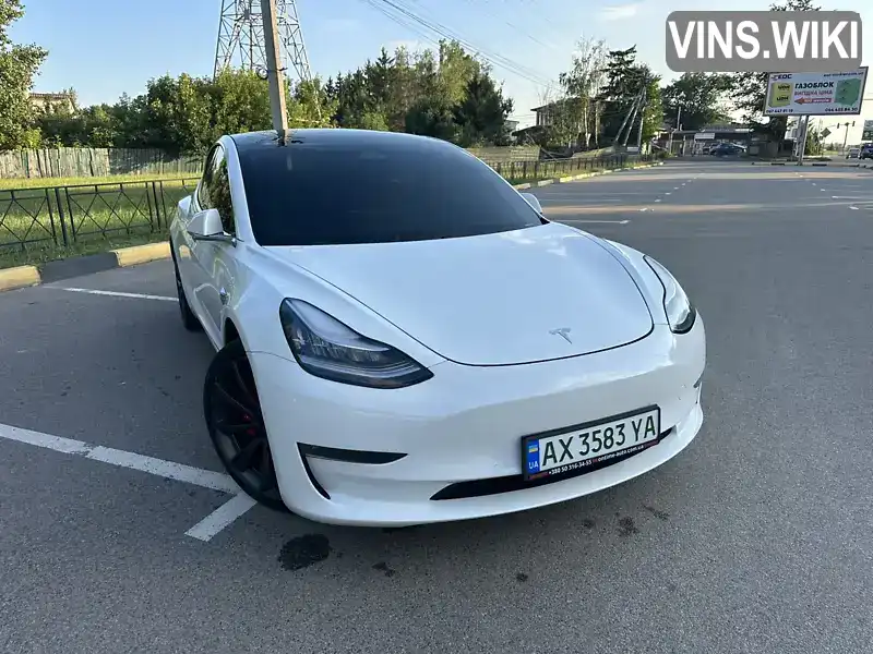 Tesla Model 3 2019, фото з оголошення 2 з 21, VIN 5YJ3E1ECXLF585876