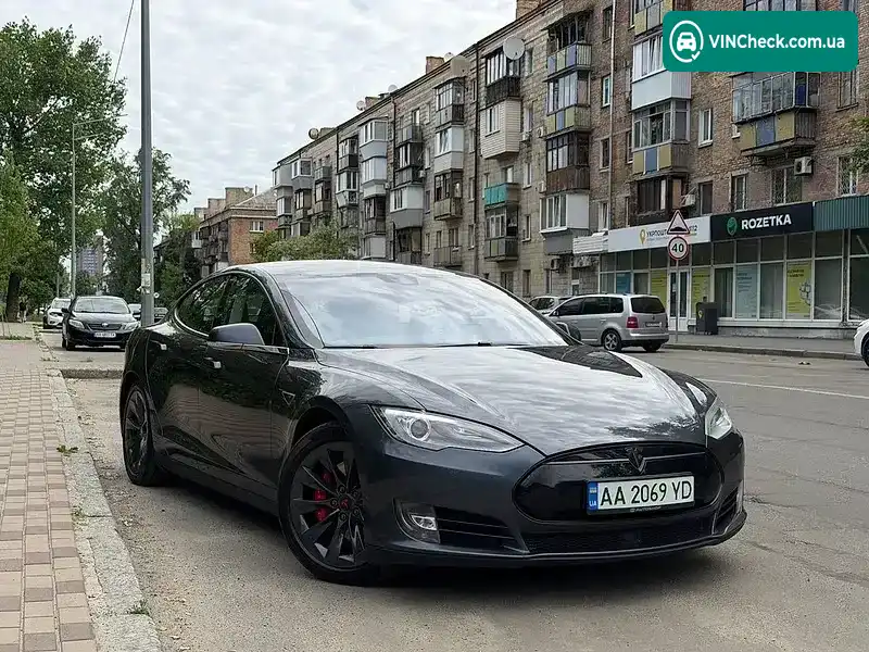 Tesla Model S 2015, фото з оголошення 1 з 21, VIN 5YJSA7H24FFP72855