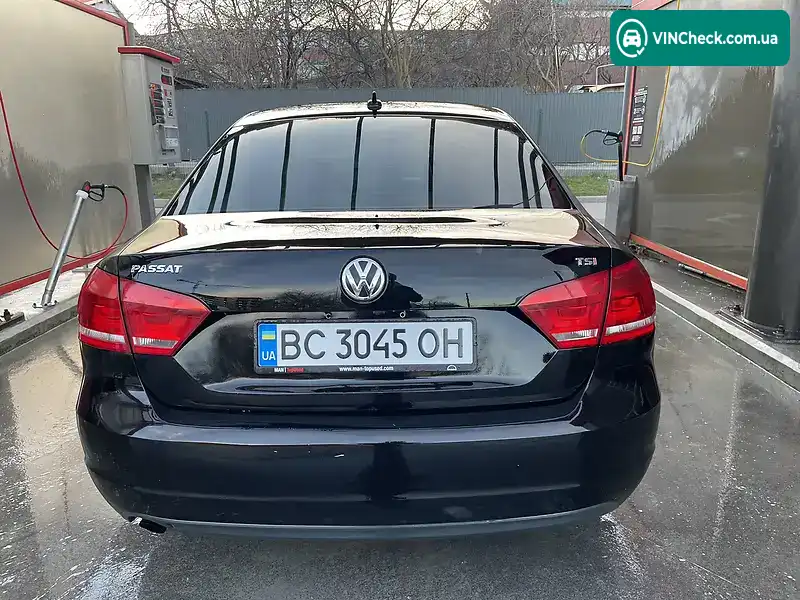 Volkswagen Passat 2014, фото з оголошення 2 з 8, VIN 1VWAT7A39FC057900
