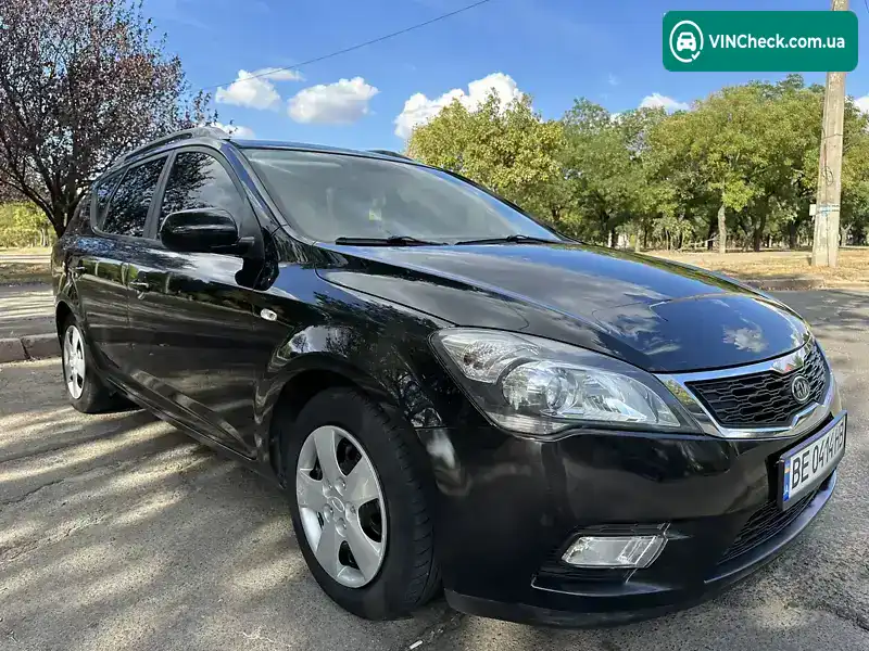 Kia Ceed 2010, фото з оголошення 2 з 19, VIN U5YHB816ABL175330