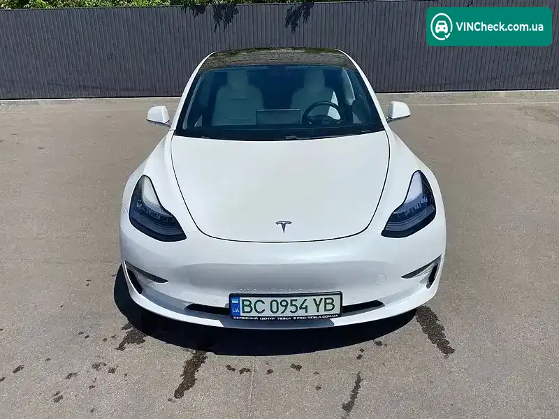 Tesla Model 3 2019, фото з оголошення 2 з 12, VIN 5YJ3E1EBXKF454405