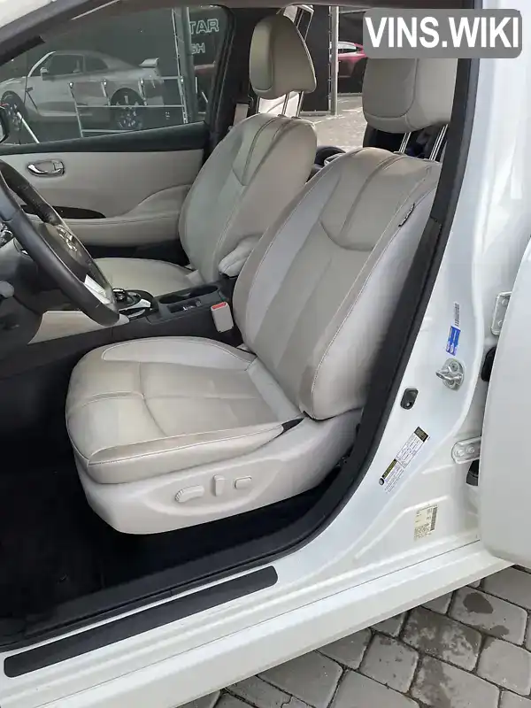 Nissan Leaf 2020, фото з оголошення 2 з 21, VIN 1N4BZ1DP2LC302636