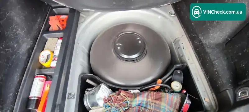 Volkswagen Golf 2004, фото з оголошення 1 з 20, VIN WVWZZZ1JZ4W160344