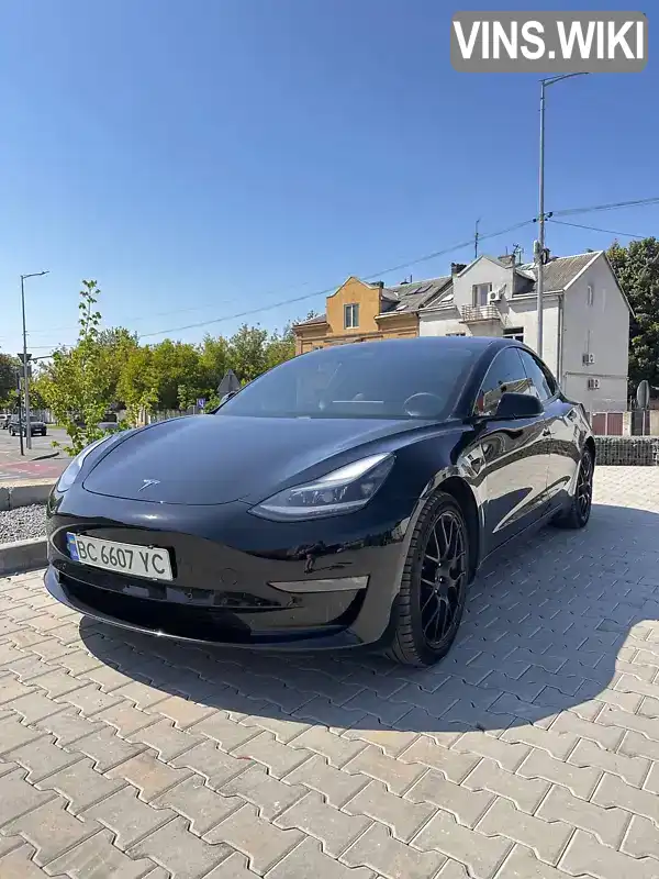 Tesla Model 3 2021, фото з оголошення 1 з 8, VIN 5YJ3E1EB1MF085484