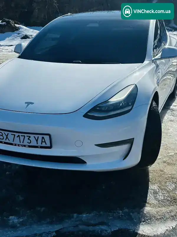 Tesla Model 3 2019, фото з оголошення 1 з 21, VIN 5YJ3E1EB5KF452948