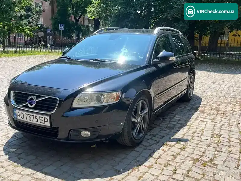 Volvo V50 2011, фото з оголошення 1 з 13, VIN YV1MW84F1C2653794