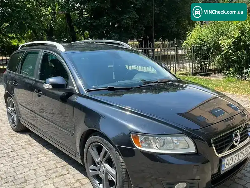 Volvo V50 2011, фото з оголошення 2 з 13, VIN YV1MW84F1C2653794