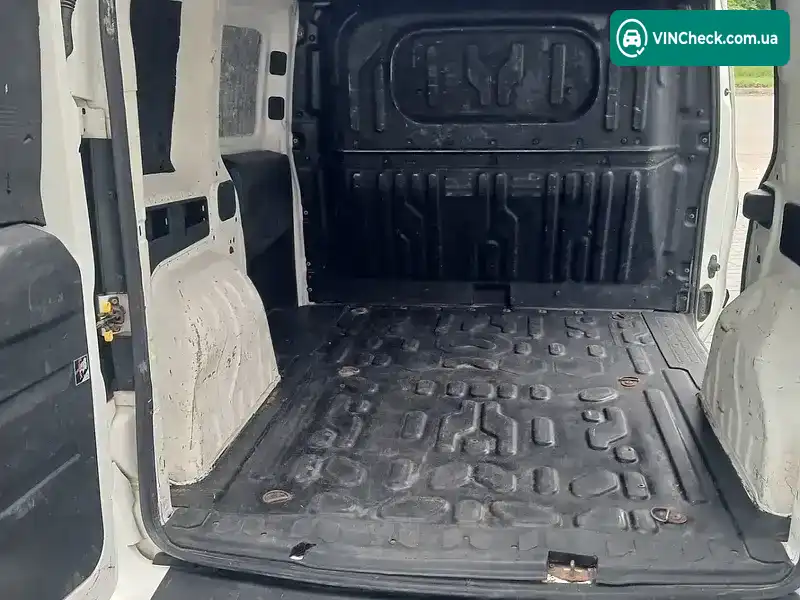 Opel Combo 2012, фото з оголошення 2 з 11, VIN W0L6ZXC1AC9517055