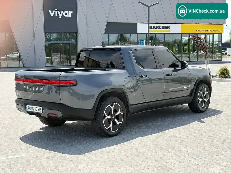 Rivian R1T 2023, фото з оголошення 2 з 21, VIN 7FCTGAAA9PN019711
