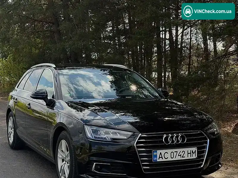 Audi A4 2018, фото з оголошення 1 з 17, VIN WAUZZZF47KA017285