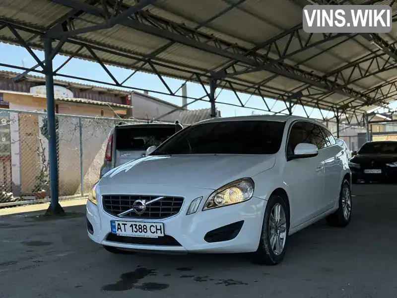 Volvo V60 2013, фото з оголошення 1 з 21, VIN YV1FW31A1D1120642