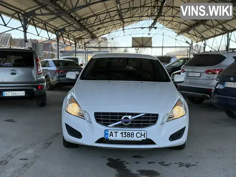Volvo V60 2013, фото з оголошення 2 з 21, VIN YV1FW31A1D1120642