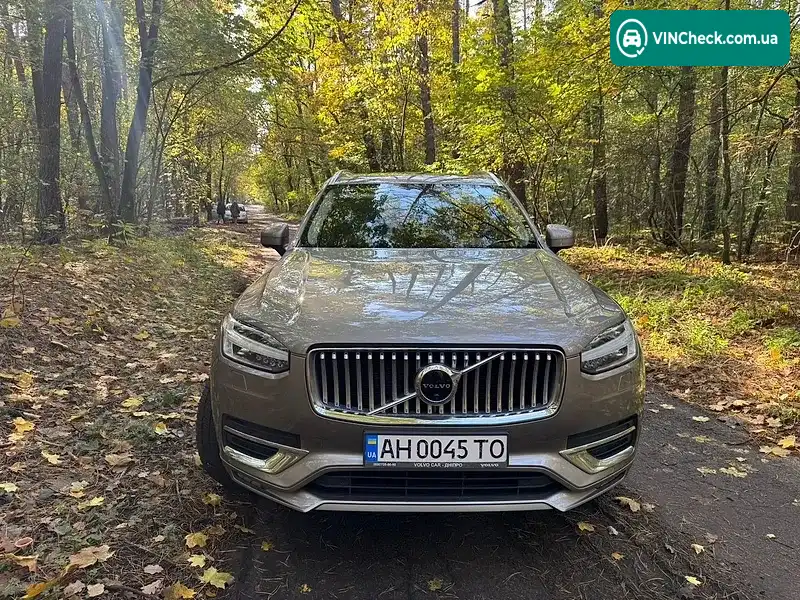 Volvo XC90 2021, фото з оголошення 2 з 18, VIN YV1LCK2VCN1799149