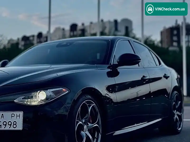 Alfa Romeo Giulia 2017, фото з оголошення 1 з 20, VIN ZARFAECN5H7549875