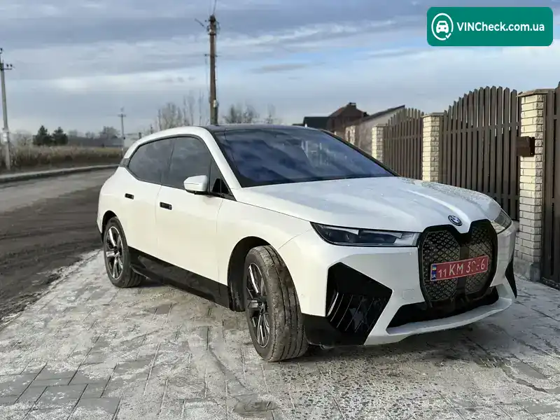 BMW iX 2023, фото з оголошення 1 з 19, VIN WB523CF05RCP93327