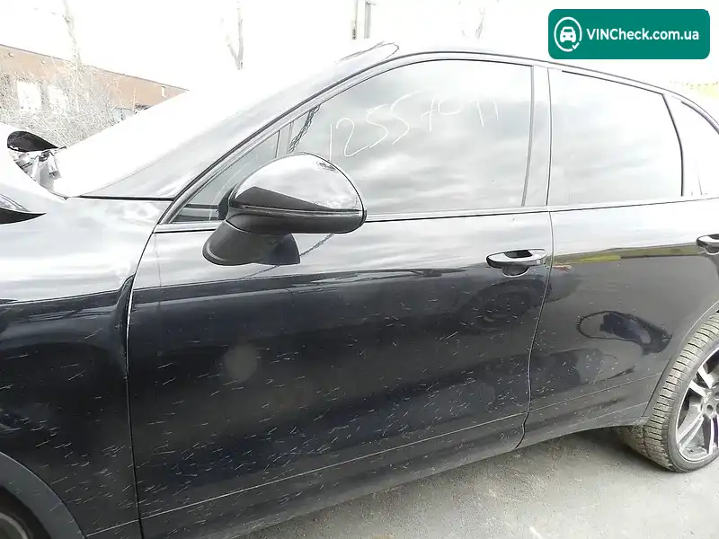 Porsche Cayenne 2017, фото з оголошення 2 з 20, VIN WP1AA2A29HKA89255