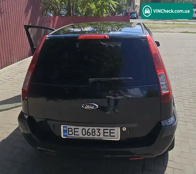 Ford Fusion 2008, фото з оголошення 1 з 13, VIN WF0UXXGAJU8E24337