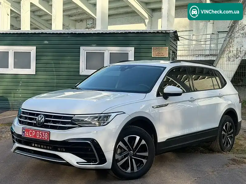 Volkswagen Tiguan 2024, фото з оголошення 1 з 20, VIN 3VVRB7AX1RM188206