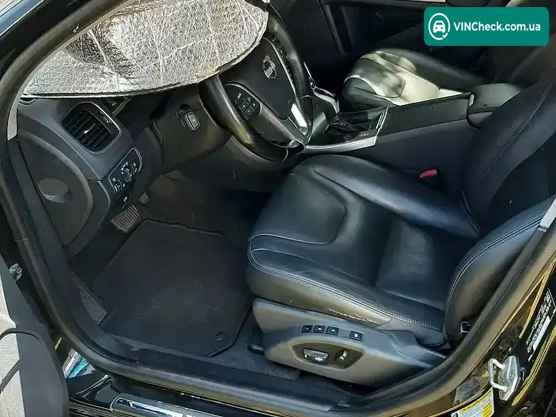 Volvo S60 2014, фото з оголошення 2 з 5, VIN YV140MFD9F1317310