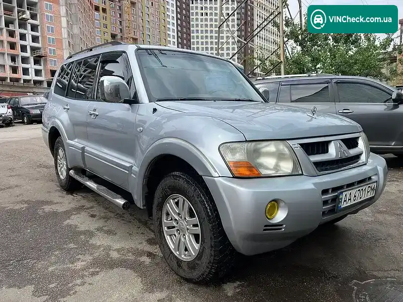 Mitsubishi Pajero 2006, фото з оголошення 1 з 5, VIN JMYLRV73W6J711114